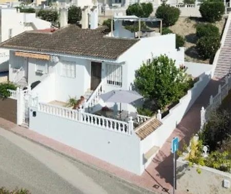 Casa Blancos Semesterbostad Rojales