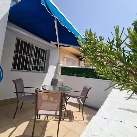 Semesterbostad Casa Blancos