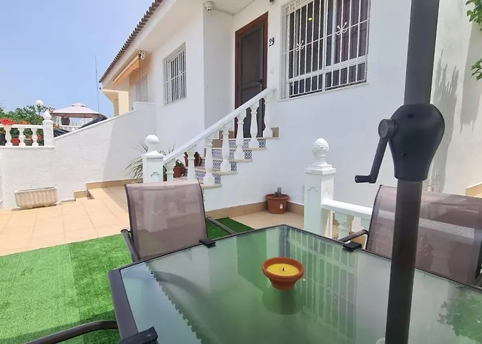 Casa Blancos Rojales